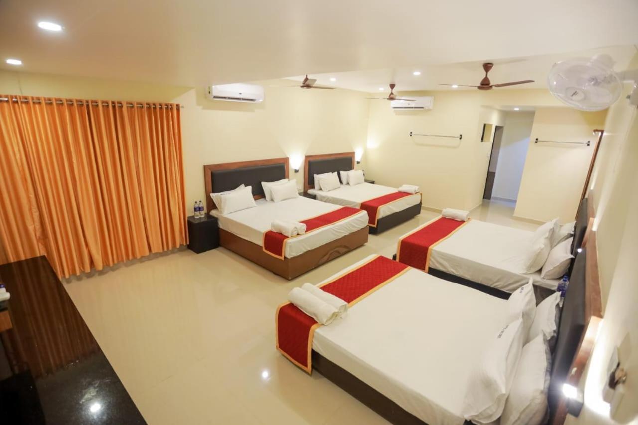 Hotel Sri Devi Kanjakumari Kültér fotó